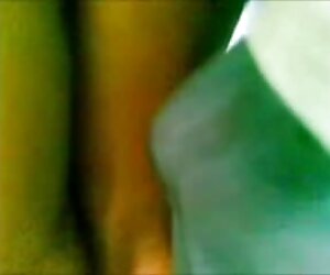 Anh ấy ngủ với bạn gái của mình và kết thúc ở âm hộ sexviet khau dam của cô.