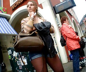 Nhanh tình dục của một giá rẻ Nhật bản sexviet quay lén đồ với một khách hàng