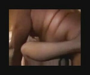 Phụ nữ cho mình để sex viet69net trẻ râu