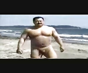 Cuốn sexviet mới với Appetitnoy mông đầu và xô đẩy một mông đít