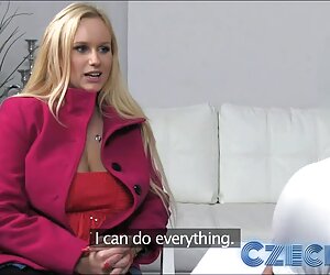 Cô gái sa đọa, một người bạn, sexviet vung trom trong khi đang ngủ,