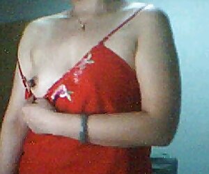 Ông fuck sexviet xvideos một nô lệ trên một dây xích trong đít