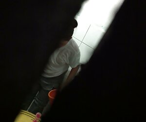 Một cách nhẹ nhàng, châu Á, người phụ nữ thực hiện một cú đánh tốt với phim sexviet một người đàn ông Một cách nhẹ nhàng, châu Á, người phụ nữ thực hiện một cú đánh tốt với phim sexviet một người đàn ông