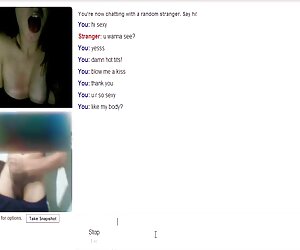 Hẹp mắt, con trai, vui vẻ với hai cô gái trong phòng sexviet online tắm
