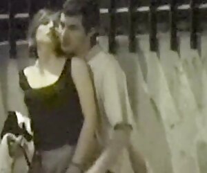 Mà không lấy ra khỏi sexviet máy bay bà già váy ngắn hút gã và đánh ung thư trên ghế