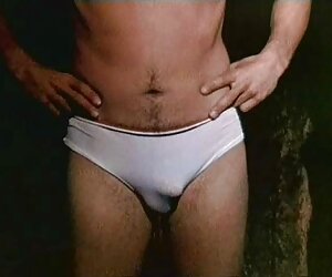 Lobelas có kinh nghiệm mẹ sexviet mới và một gái ngồi trong rừng