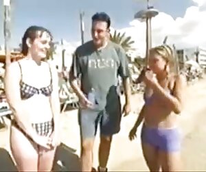 Trẻ, cô gái trong phòng tắm và vuốt ve mình sexviet mbbg cạo
