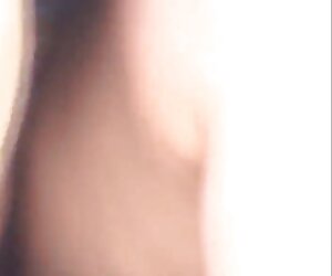 Tóc vàng, với một chân của xnxx sexviet mình trong ass