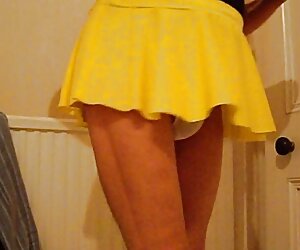 Khỏa thân ướt trâm nằm sexvietonline trên giường và xoa bìa